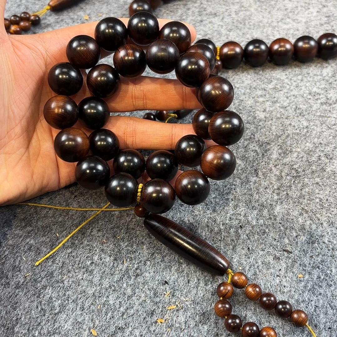 崖柏太行崖柏雷雷加长26颗1.8规格手持+精配饰