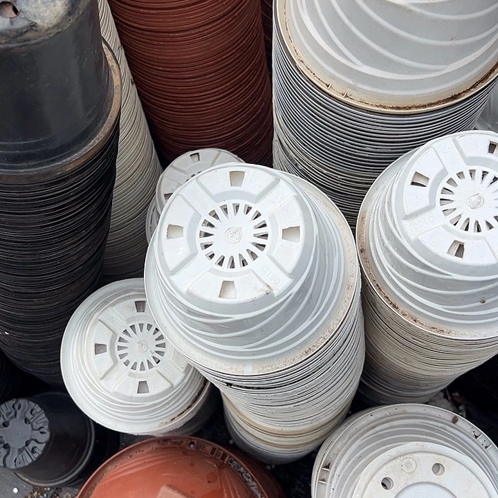 白色螺纹盆口径17高9发30个