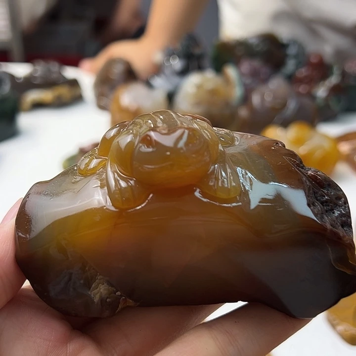 未镶嵌颈饰玛瑙/玉髓