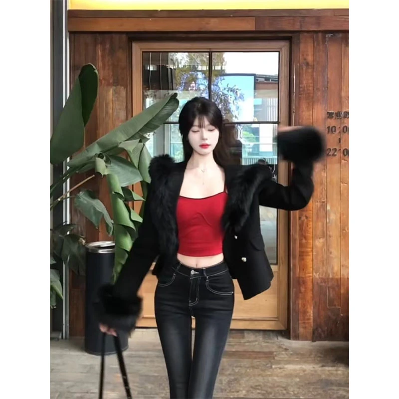 2025早春新款气质毛毛拼接毛呢外套女内搭吊带背心上衣牛仔裤套装