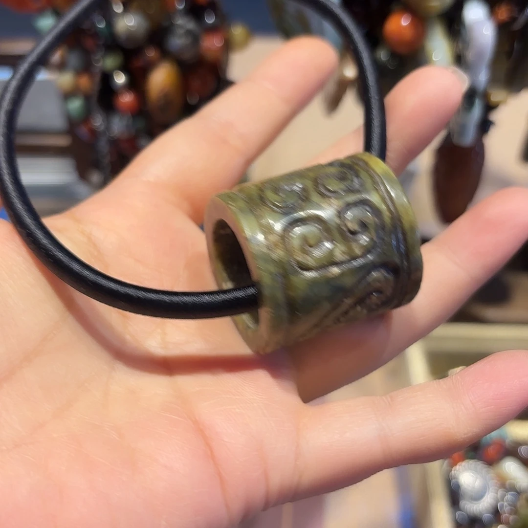 翡翠未镶嵌颈饰原创