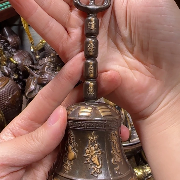 铜器把玩摆件链接