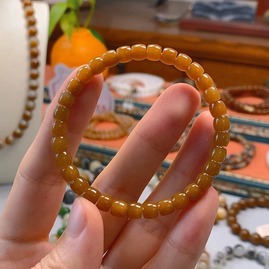 小***木未镶嵌手串和田玉