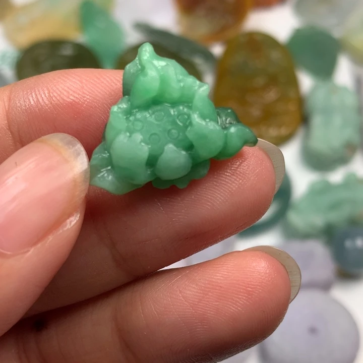 定制翡翠未镶嵌翡翠