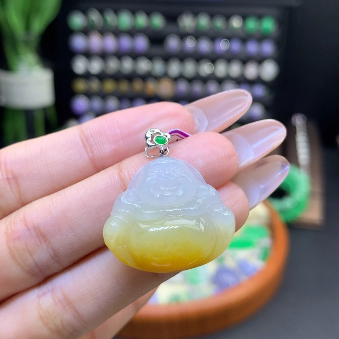 翡翠18K金镶嵌颈饰