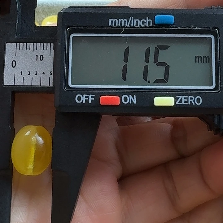 蜜蜡未镶嵌裸石47杂
