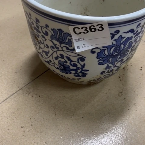《***》瓷片瓷片瑕疵不退不换，介意不拍