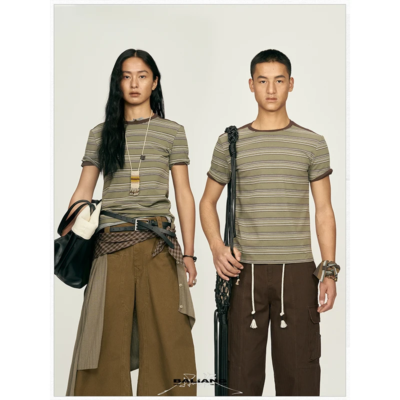 BALIANG「捌樑」圆领短款正肩上衣撞色拼接复古绿棕条纹短袖T恤