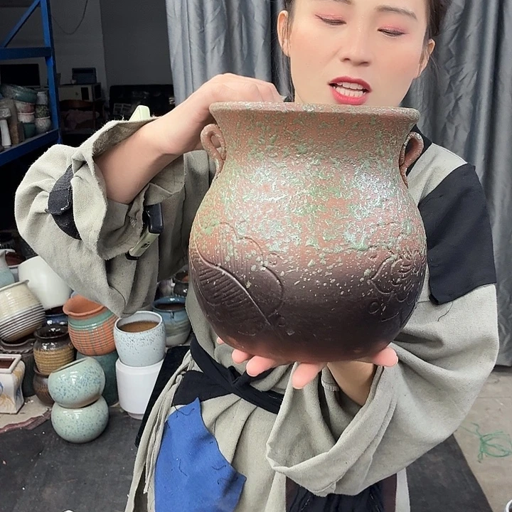 17×21 -粗陶花盆有孔