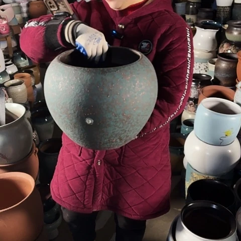 口24高27盆子瑕疵