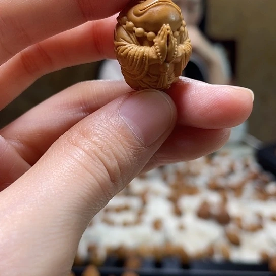 橄榄核手串/手链橄榄 金蝉