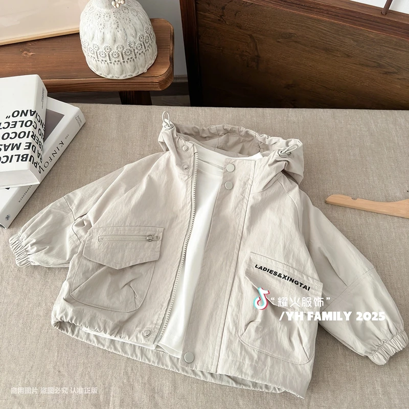 儿童春秋款外套时髦连帽拉链开衫百搭上衣男童春天衣服纯色连帽衫