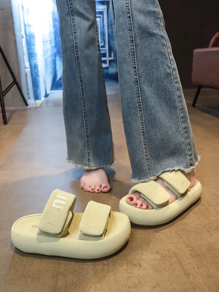 厚底魔术贴一字带拖鞋女2025新款夏季外穿沙滩鞋一脚蹬休闲凉拖鞋
