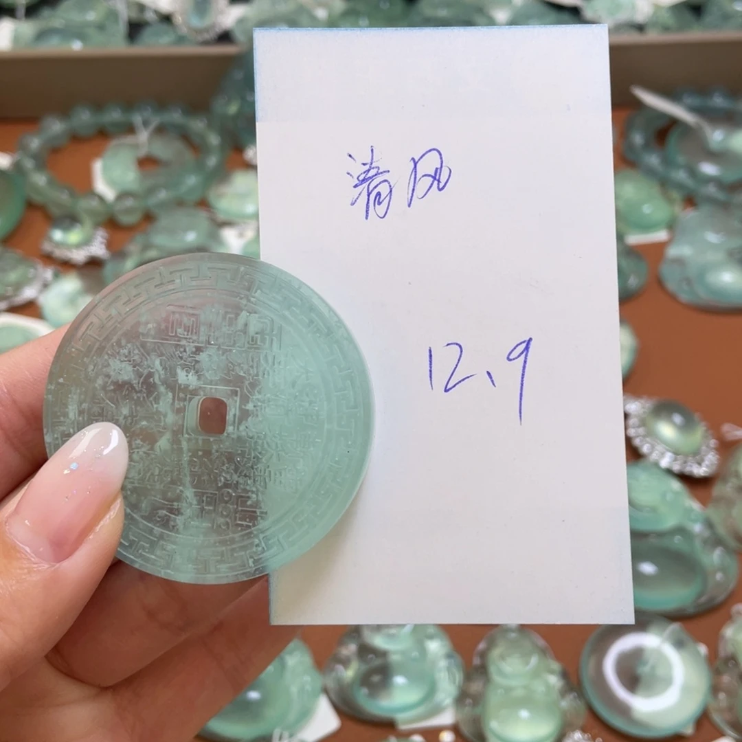 清****蛇纹石玉未镶嵌颈饰