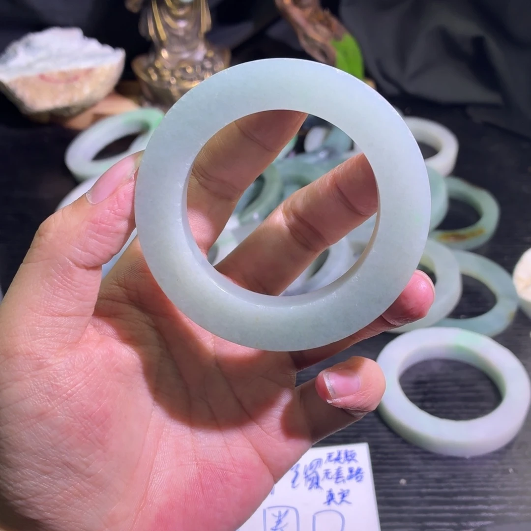 定制翡翠未镶嵌天然翡翠A货毛胚手镯定制