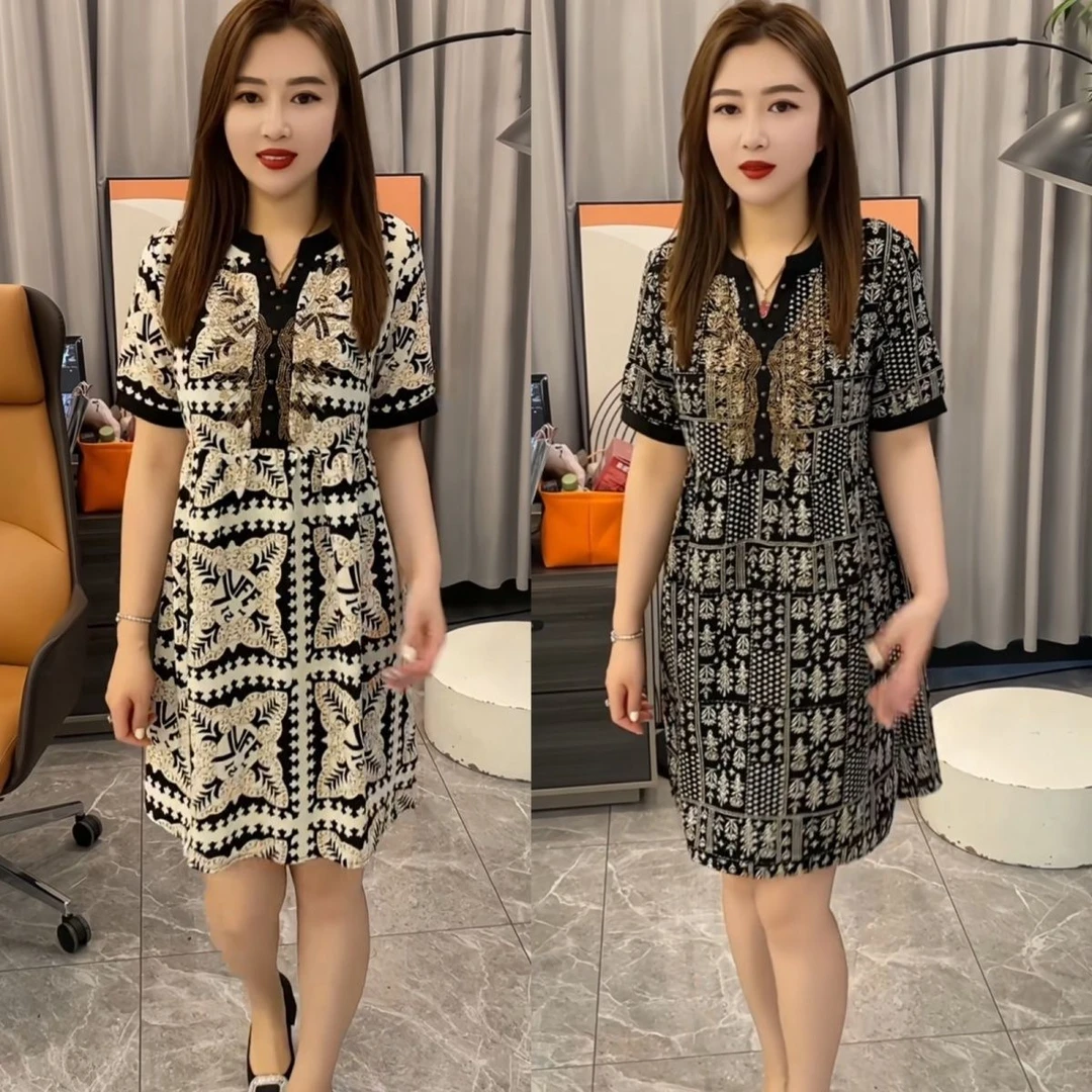 网红2025 夏季新款复古印花短袖连衣裙女气质宽松洋气显瘦减龄裙