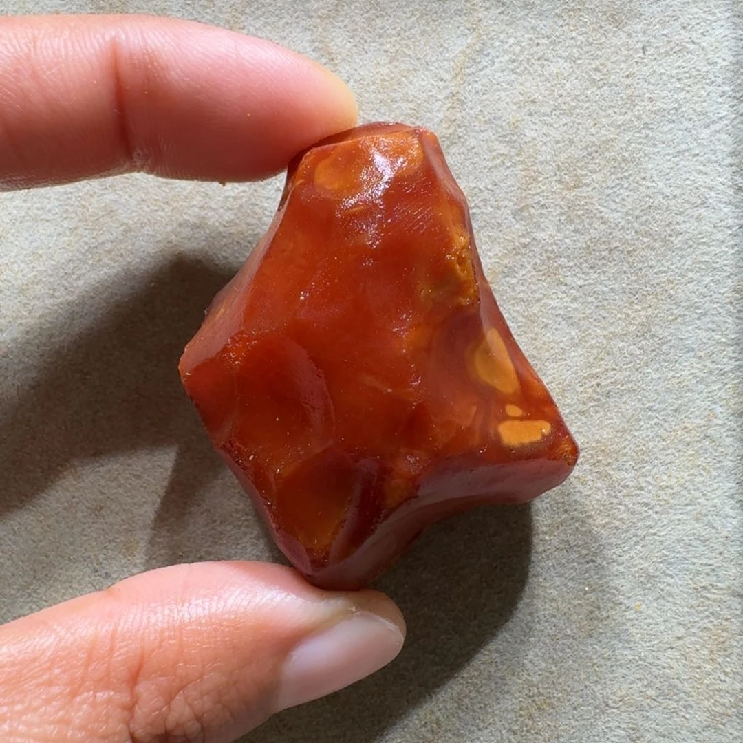 定制琥珀未镶嵌自*定制