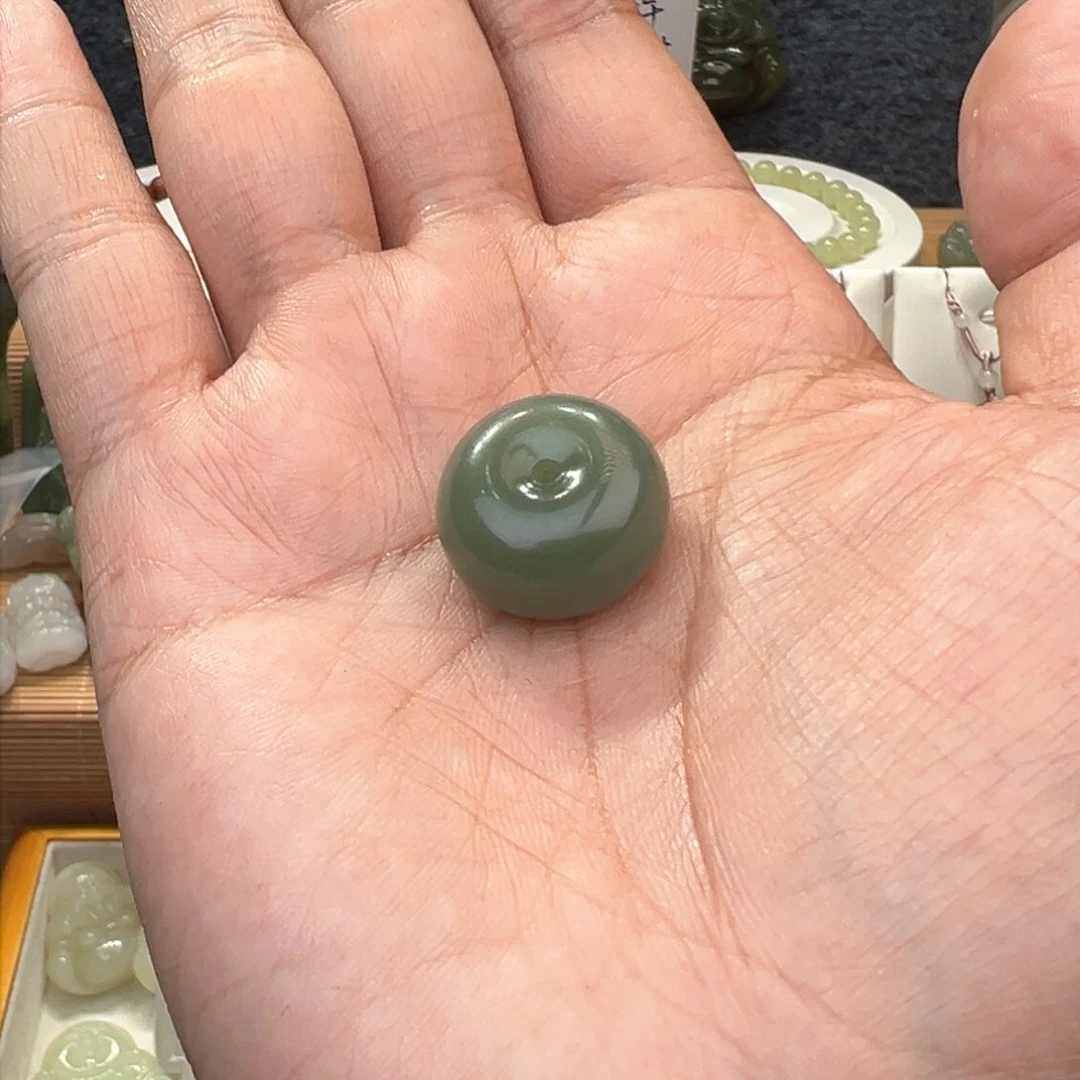 和田玉吊坠(不含链)未镶嵌约20mm扣子