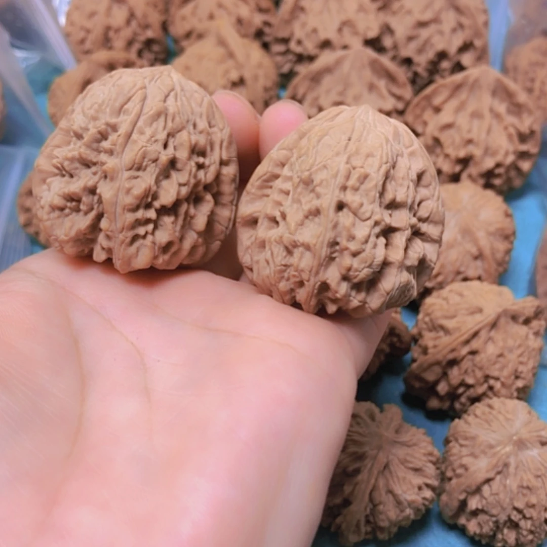 【闪购商品】摆件核桃39暴雪有黄