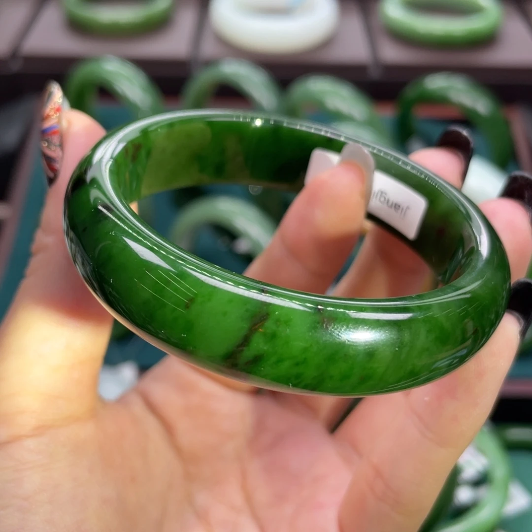 和田玉（碧玉）未镶嵌手镯5556