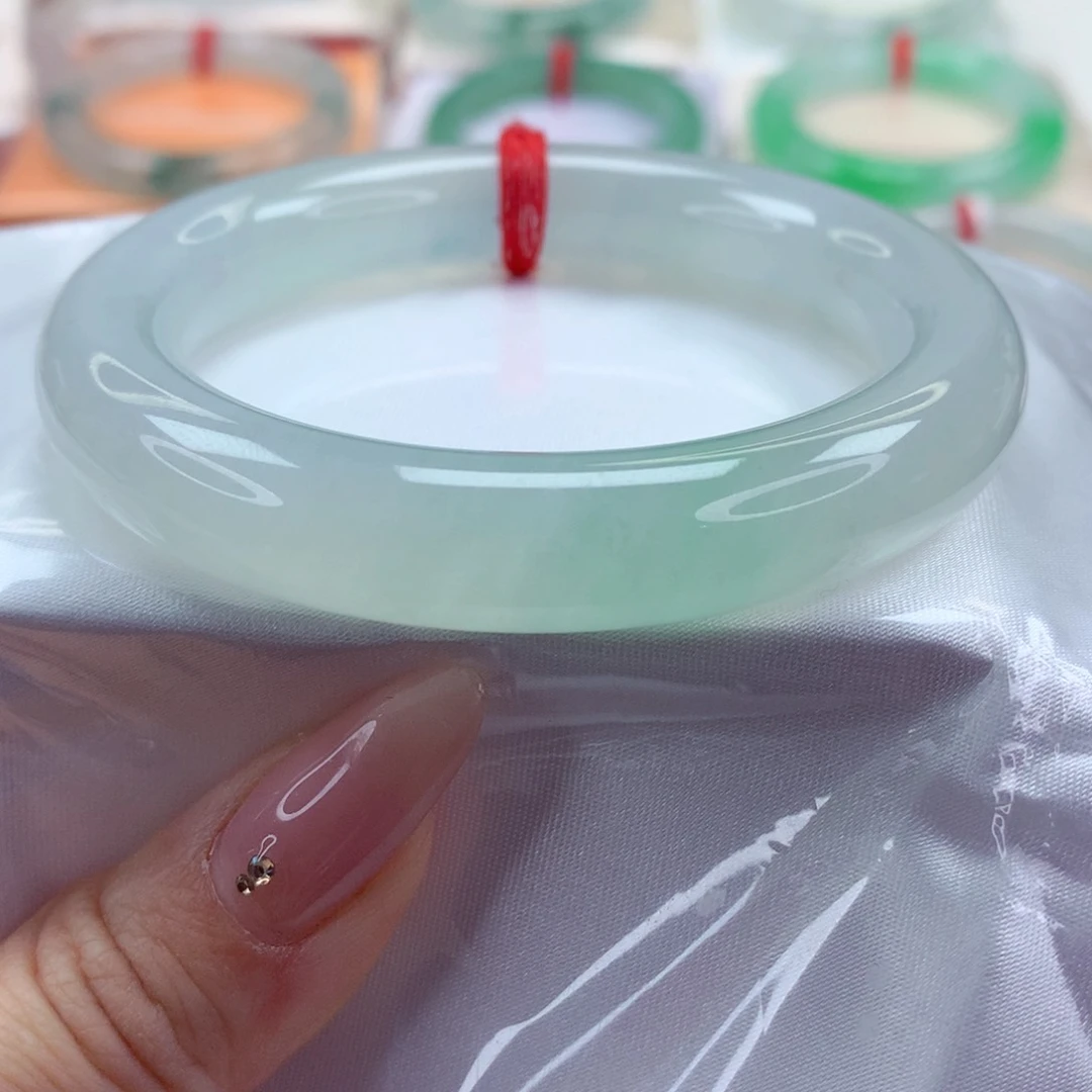 未镶嵌手镯翡翠艺**师5455圈99