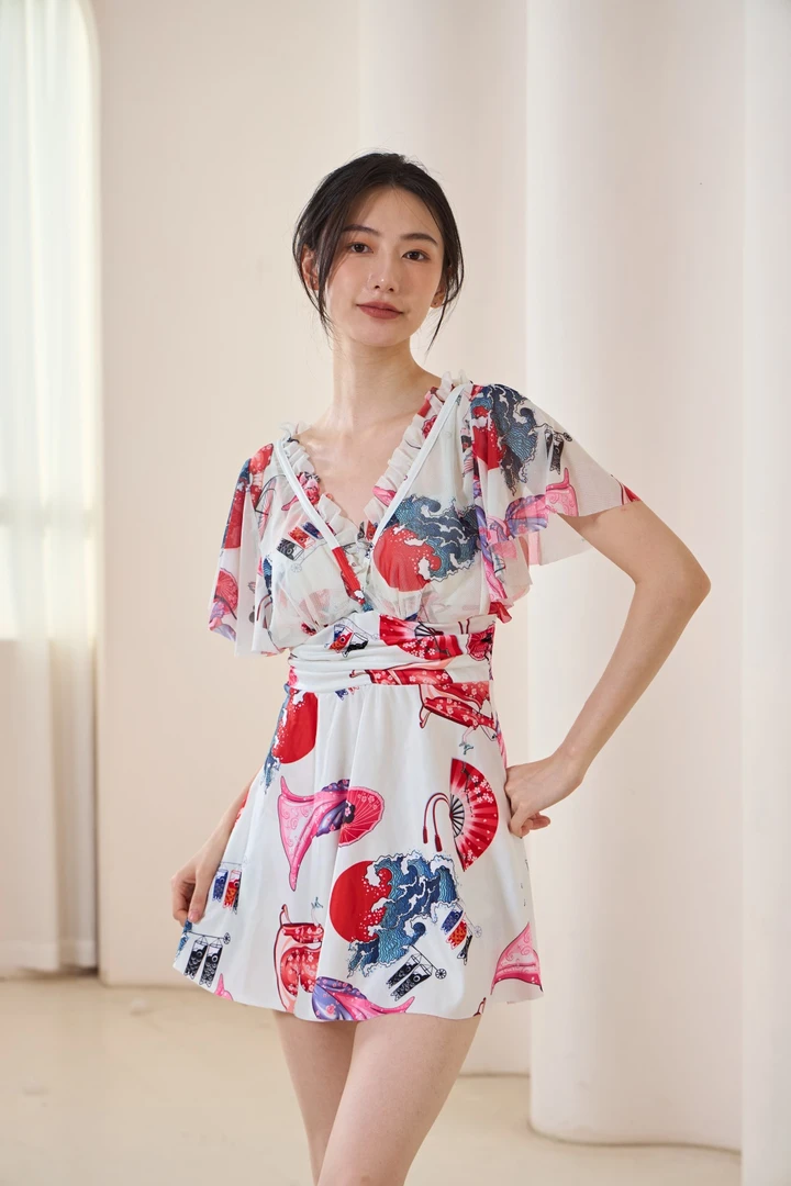 2件套 分体 杏色荷叶边微胖女孩遮肉显泳衣