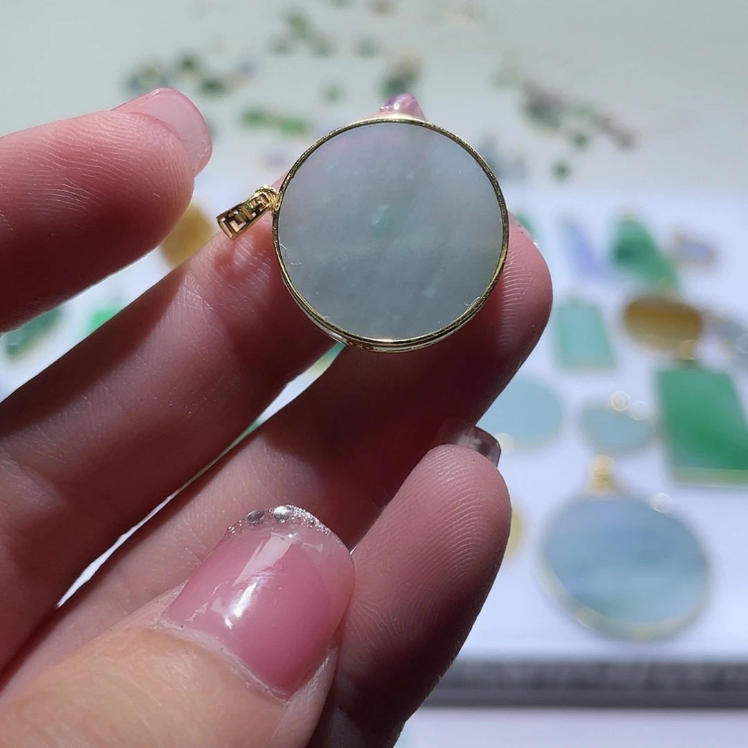 定制翡翠18K金镶嵌hjjjjjjjjk