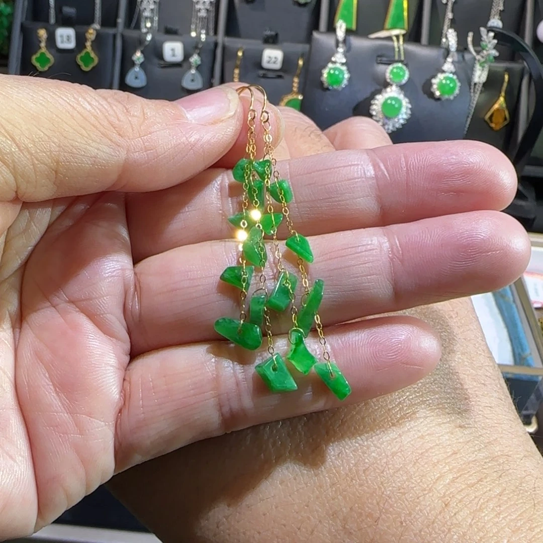 翡翠18K金镶嵌颈饰耳钩