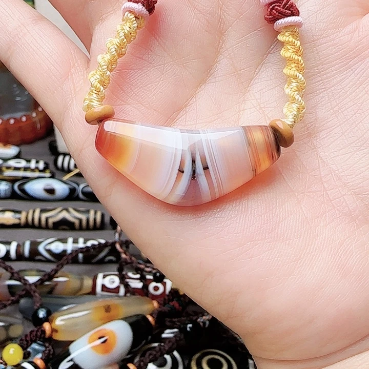 王***跑玛瑙/玉髓合金珠宝半成品