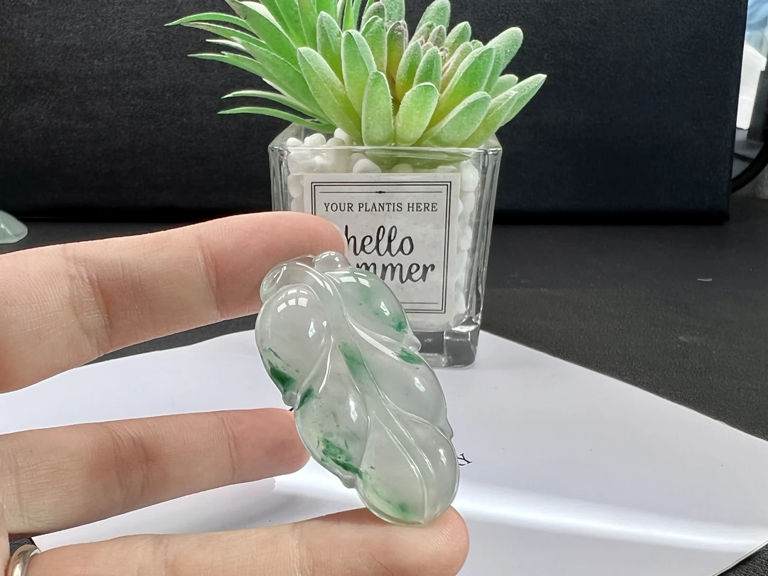 天然非洲翠玻璃底飘花叶子吊坠42.6-22-6