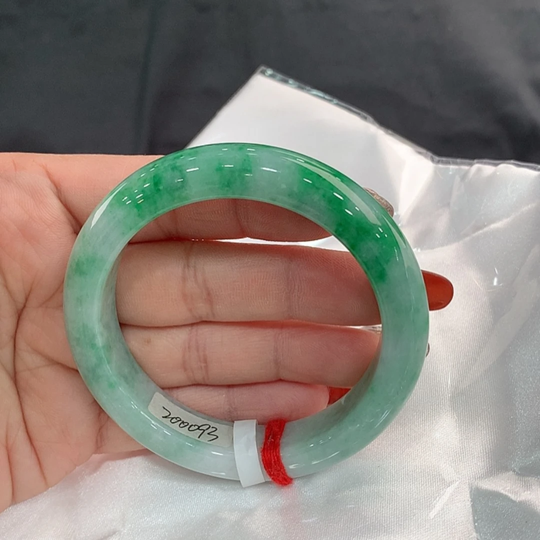 【闪购商品】翡翠手镯未镶嵌56.5，55/56