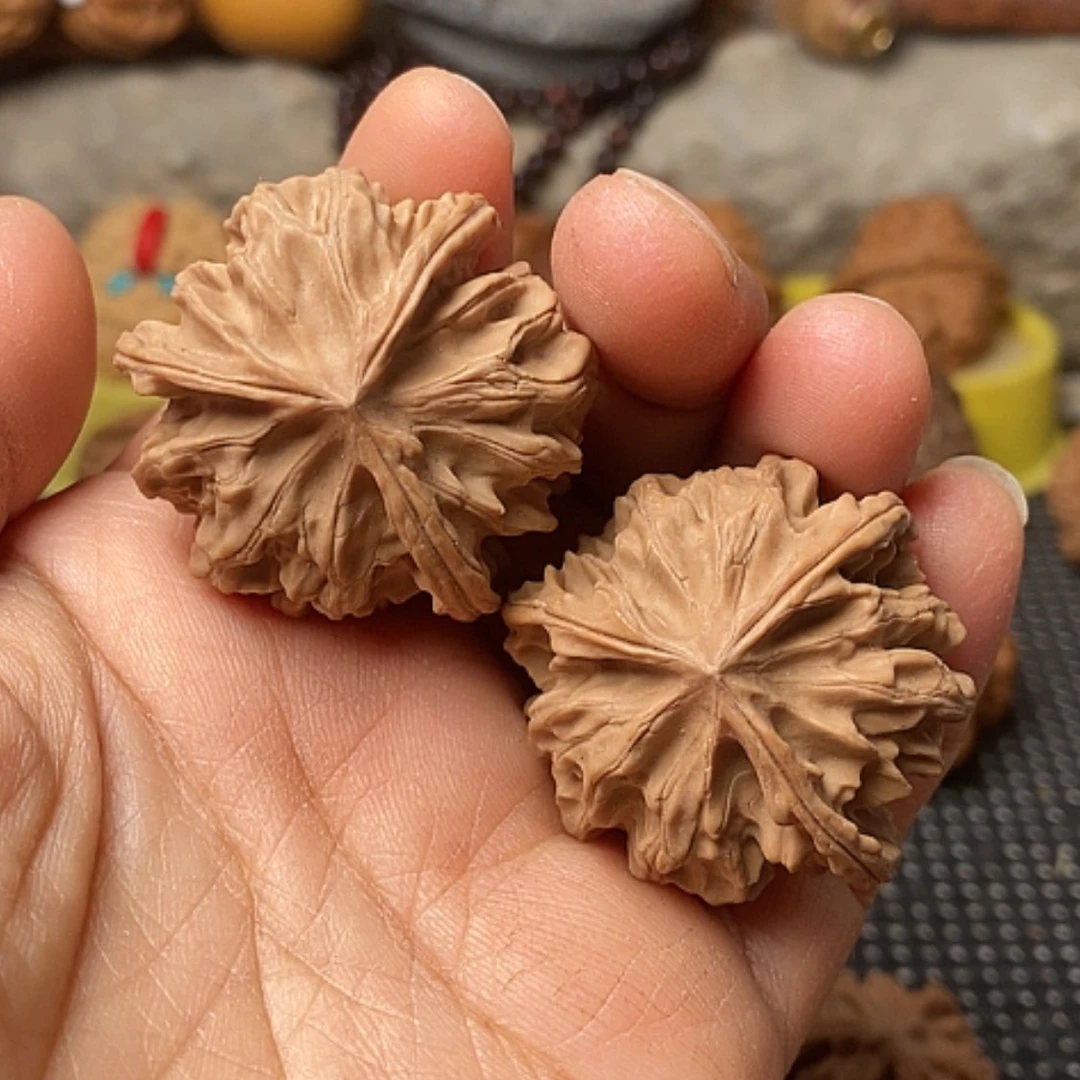 【闪购商品】把件文玩核桃岐山三棱全品37