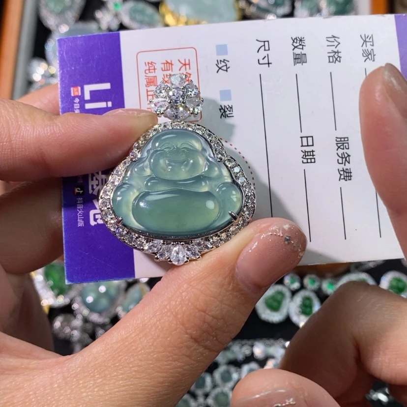 【闪购商品】翡翠颈饰未镶嵌天然