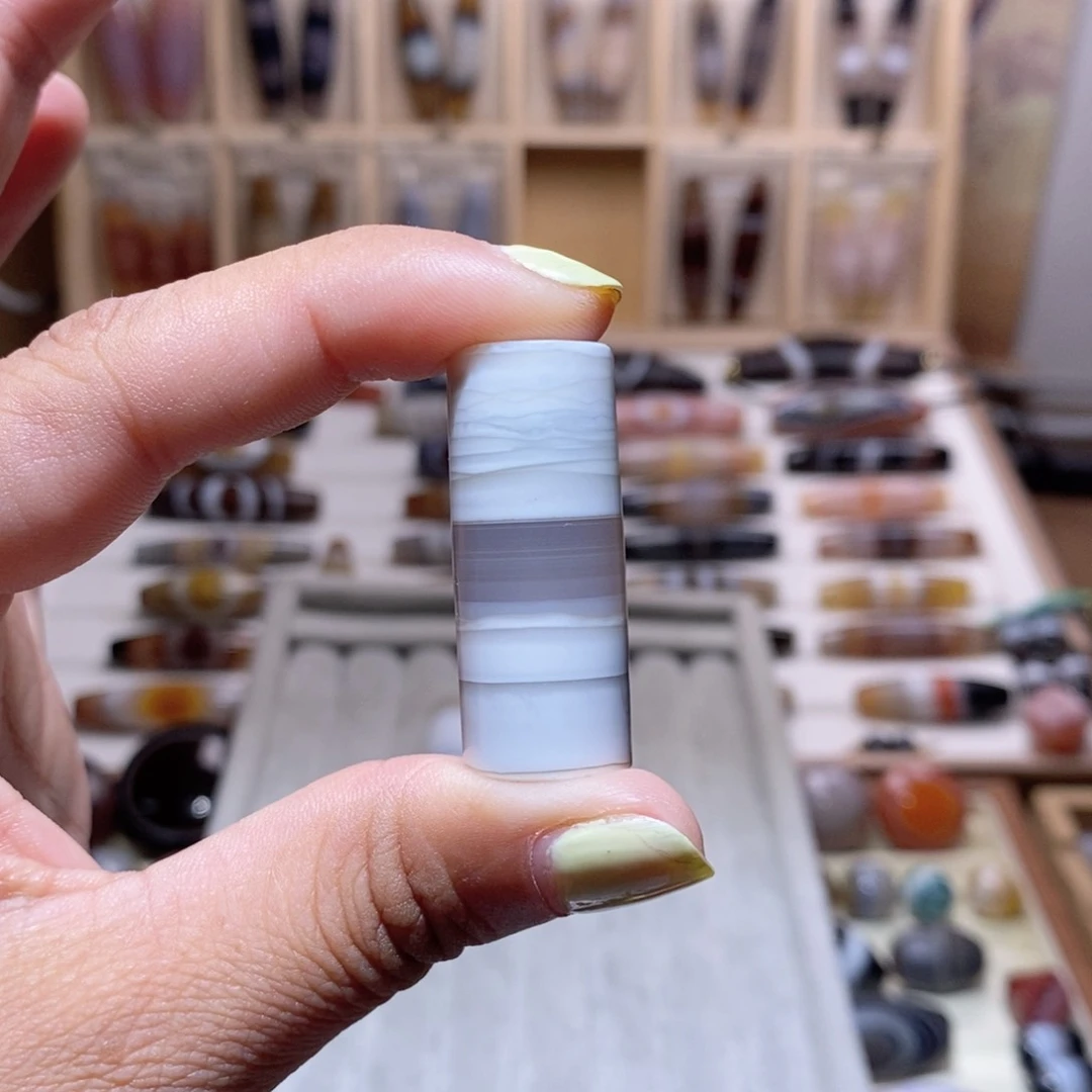 玛瑙/玉髓颈饰未镶嵌相**沫