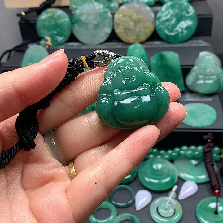 未镶嵌石英岩玉珠宝半成品