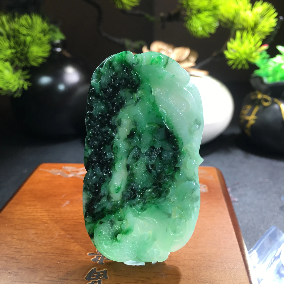 RX9天然缅甸A货翡翠绿龙凤呈祥牌/027061/北京中保拍卖