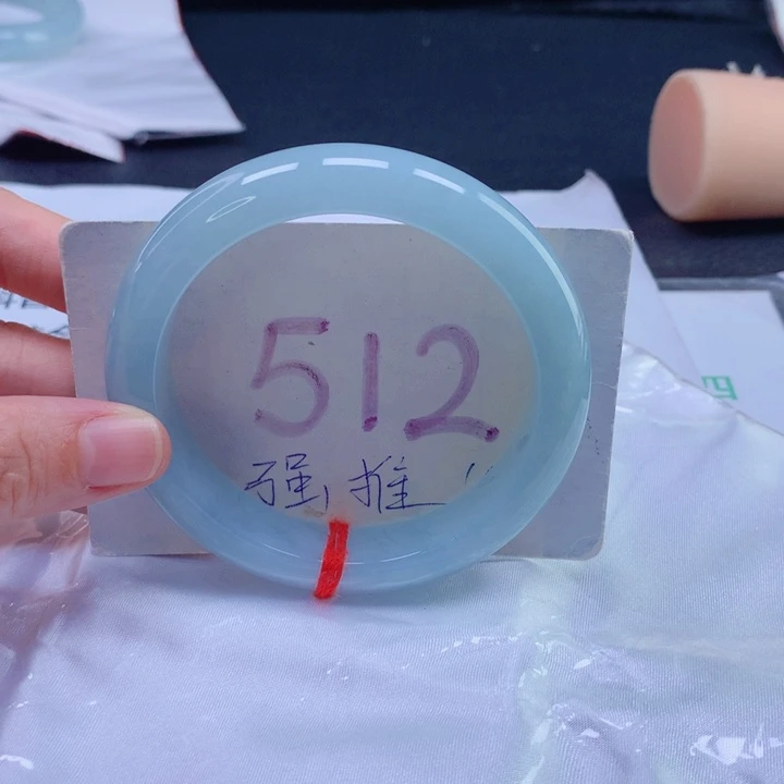翡翠未镶嵌手镯天空蓝585959