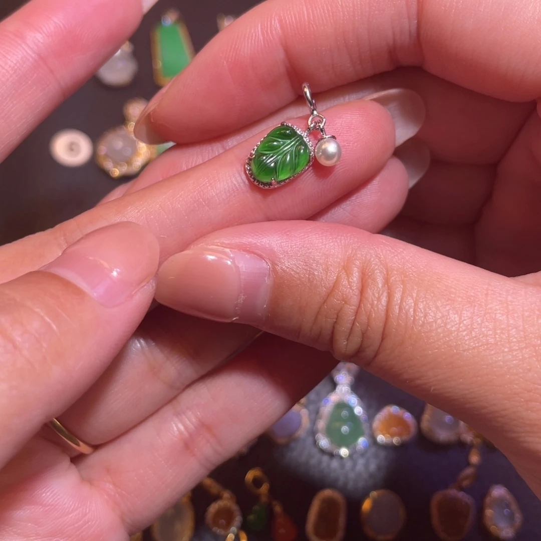 翡翠银S925镶嵌颈饰