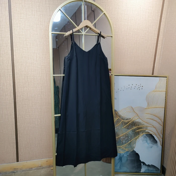 BJ508孕妇黑色吊带裙90-120