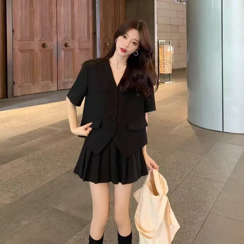 韩版气质大码西装套装裙女2025年新款胖mm显瘦短袖西服上衣