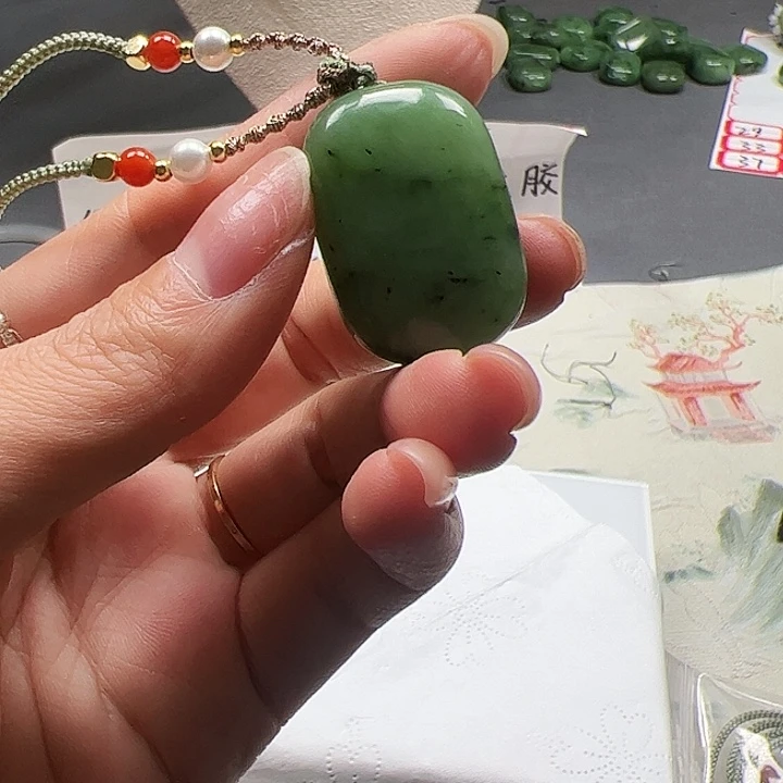 和田玉未镶嵌颈饰25