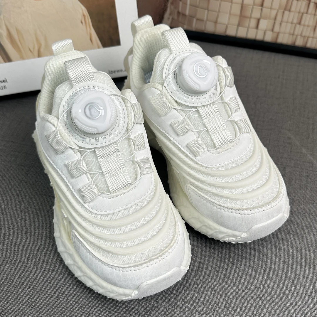 【26码】儿童运动鞋户外百搭防滑女童旋转扣休闲运动鞋C018