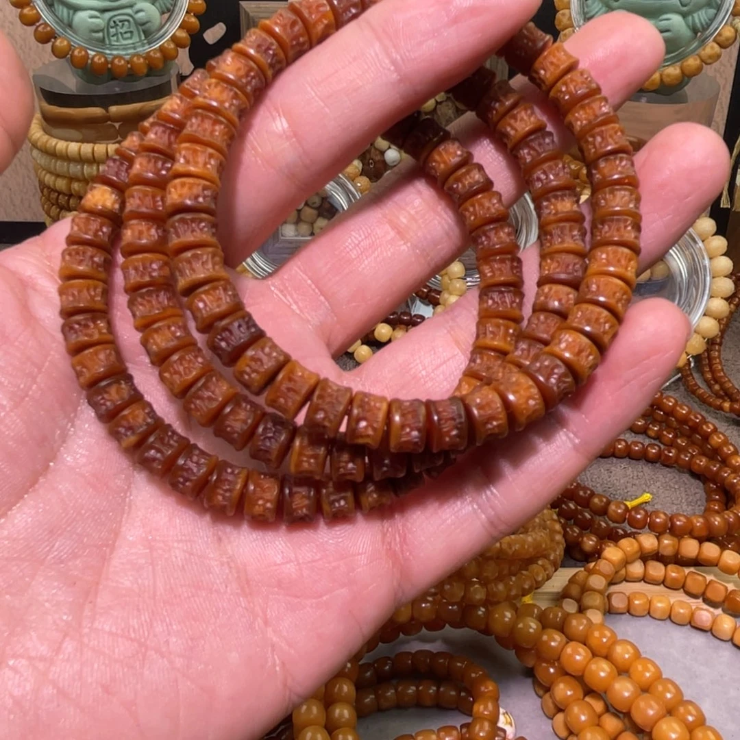 星月菩提吊坠卡8藏红半玉化龙嘎