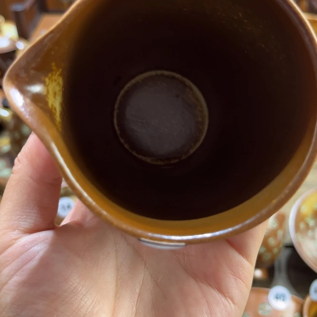 A***耶龙泉青瓷草木灰老花公道杯