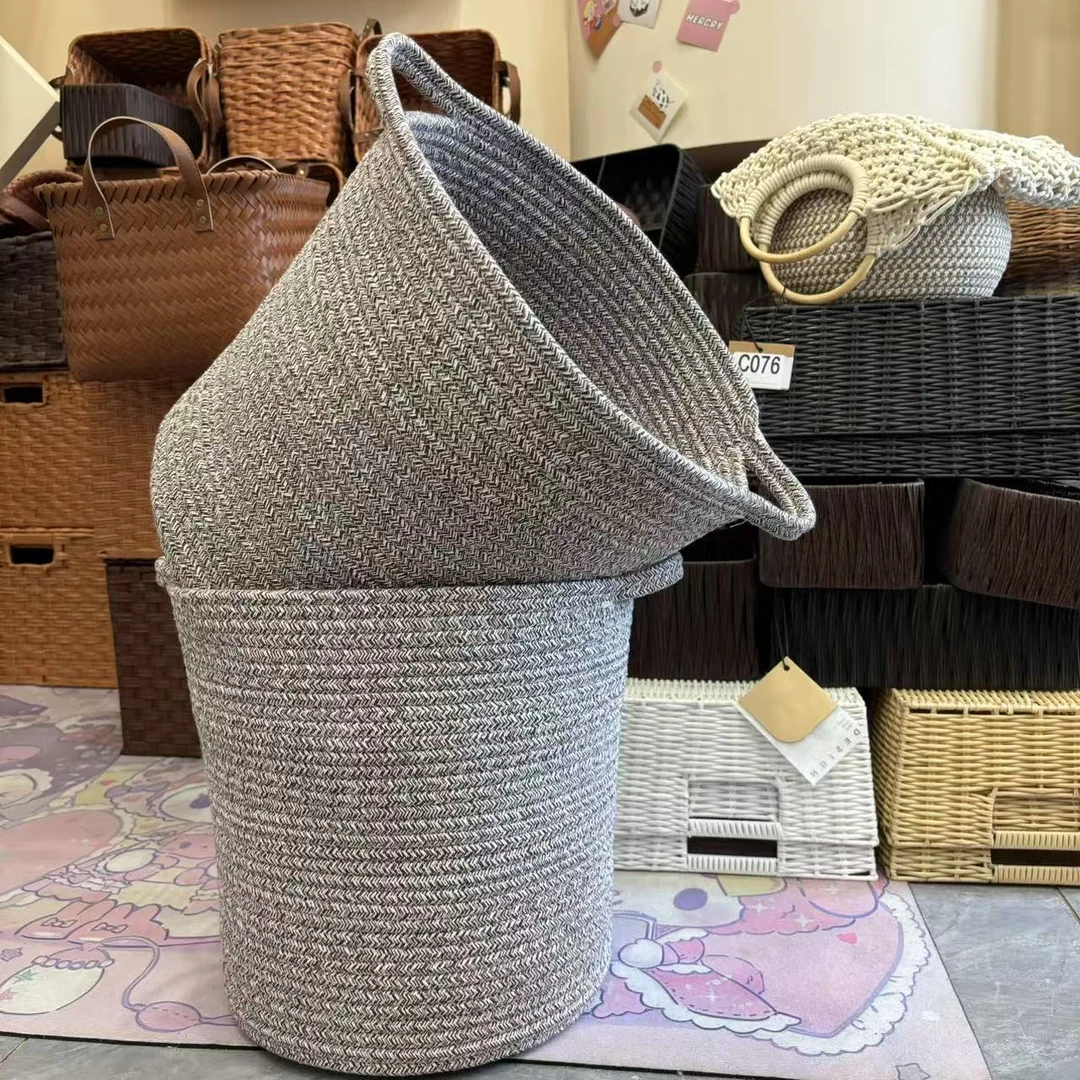 两只圆形欧式简约脏衣篮收纳筐双层北欧白色时尚(颜色随机发)