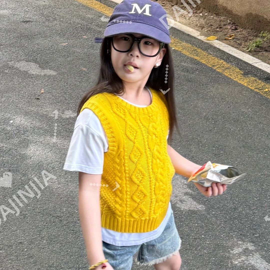 大金定制新款钩花针织马甲男女童洋气好看元气叠穿黄色背心上衣