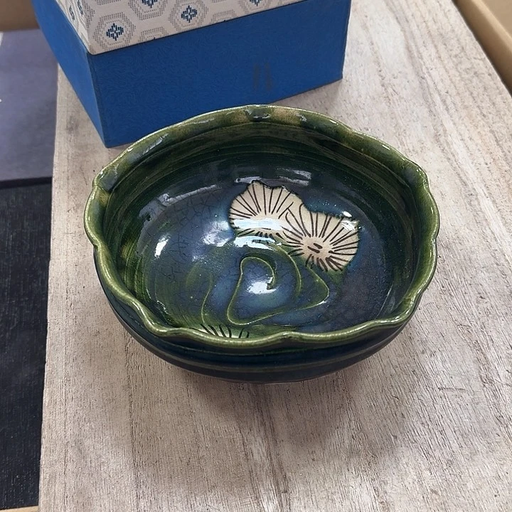 瓷片L****5噗哈哈哈哈哈哈哈哈哈我