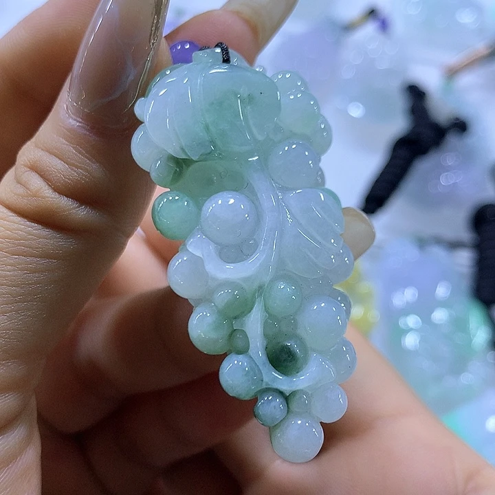 翡翠颈饰未镶嵌天然翡翠A货吊坠