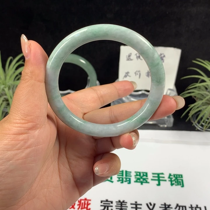 未镶嵌手镯翡翠51