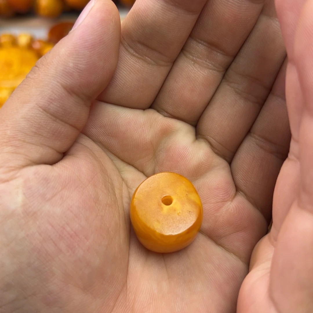 未镶嵌吊坠(不含链)蜜蜡